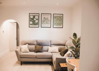 The Flat - East Grinstead - East Grinstead - 9