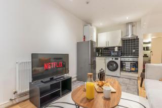 2 Bed Serviced Apartment North London - Londra - 5
