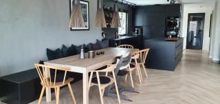 Modern villa with a great view, located between the Arctic Cathedral and the Cable Car - 1