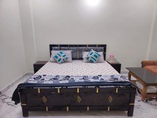 Ann's homestay - Prayagraj - 1