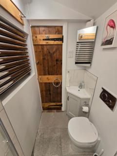 4 Tre Pol Pen, and the Wash Kitchen - 3