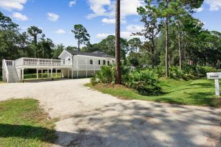 The Piney Island House - 8