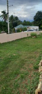 RiverView Retreat - 2 Bed Escape in Linstead - 6
