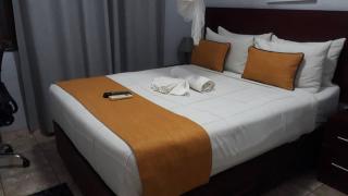 Plateau Guest House - Kasane - 3