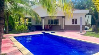 Golden Sunset House - 9