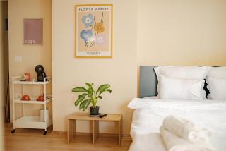 Central Studio Apartments by Parkside Boutique - 6