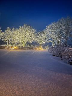 Aneks i rolige omgivelser-adgang til pool og sauna - 3