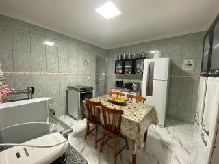 Casa simples e aconchegante - Bertioga - 0
