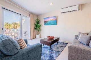 Rutena Suites Main Street 1-Bedroom Apartment with Balcony - 8