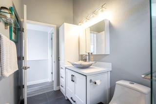 New Oasis -Spa -Firepit -BBQ- Decks-Pet friendly - Guerneville - 9