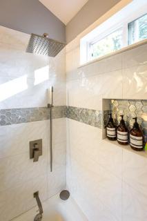 New Oasis -Spa -Firepit -BBQ- Decks-Pet friendly - Guerneville - 7
