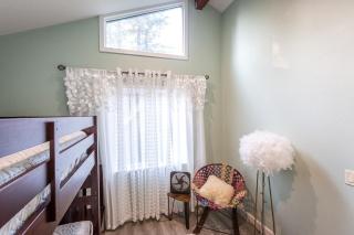 New Oasis -Spa -Firepit -BBQ- Decks-Pet friendly - Guerneville - 2