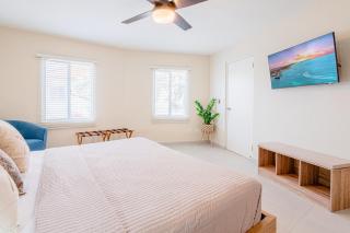 Rutena Suites Main Street 1-Bedroom Apartment with Balcony - 3