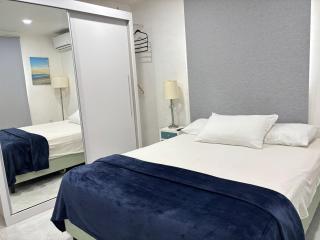 The Almas Apartment - 6