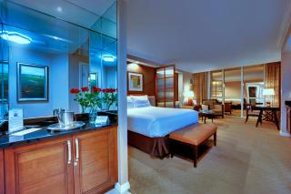 Sakura Serenity Studio-No Resort Fee - 3