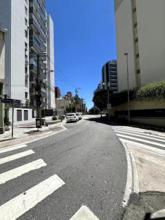 Apartamento de dois quartos no centro - Florianópolis - 1