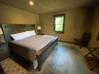 Beautiful Lodge And River Ranch Property For Up To 120 People - 2