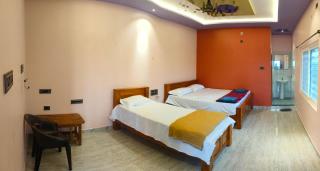 Suresh Guest House - Hampi - 5