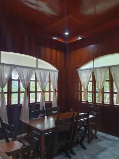 Alaba Vacation House w Pool and Beach Access - 4