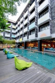 Tijili Hotel Seminyak - Seminyak - 8