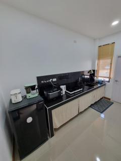 Bored Town Cozy Stay - Phrae - 2