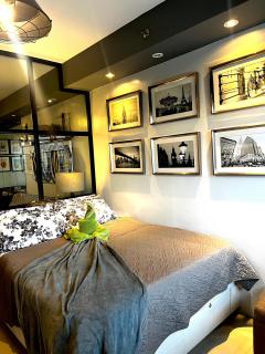 Aiza's Place in Shell Residences MOA - Manila - 9