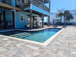Blue Horizon at Pensacola Beach - Heated Pool, Across beach access, Beach gear, Dogs OK! - Pensacola Beach - 9
