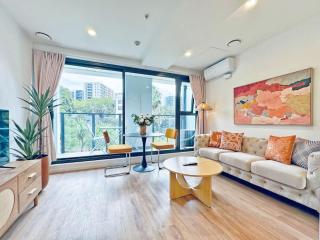 Rare Find Retreat - 1B Parkside View vs Sky Tower View & AC - Auckland - 0
