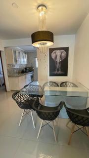 Apto Térreo à 100mts do Mar - 0