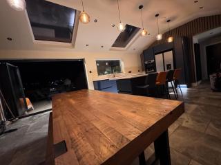 Newly Refurbished, High spec 4 Bdrm - Radstock - 3