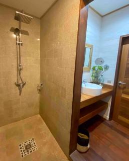 Tropical Escape Villa - Comfort & Serenity Await! - - 1