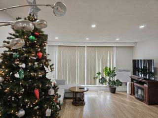 A Home Away-Cozy Guest Room in Toronto - Toronto - 7