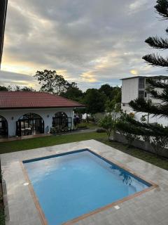 R Villas Tagaytay across Balay Dako - Kaybagal - 4