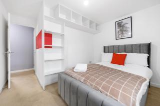 3 Bed Near Etihad Stadium - Manchester - 6