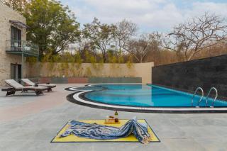 SaffronStays Pristine Manor - 8-BR Udaipur villa with private pool, garden, and event space near Fateh Sagar Lake - 3