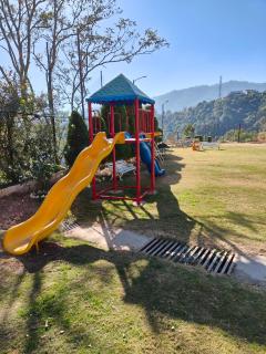 Wood Creek Resort & Spa Kasauli - Kasauli - 8