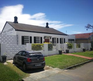 M Group B&B - King Williamʼs Town - 3