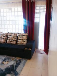 Vee's 1br Apartment at Lower Section 58 with Lakeviews - 9