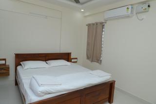 VIC Homestay with 3BHK Apartments - Tirupati - 1