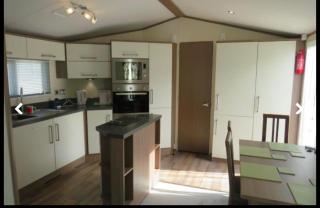 Weeley Bridge 3 Bedroom Luxury Holiday Home - Weeley - 9