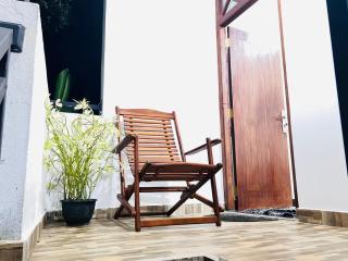 Peak Inn Holiday Resort - Matara - 5
