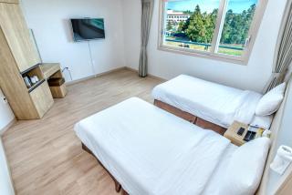 Jungmoon City Hotel & J-hill Hotel - Seogwipo - 8