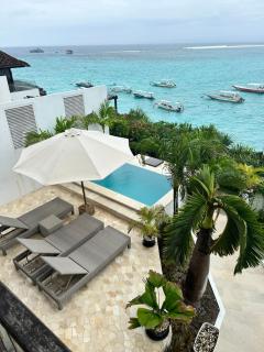 VILLA AMAN - Oceanfront - 0