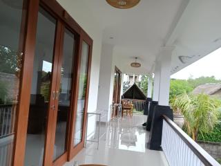 Nugraha Guest House 2 - 2