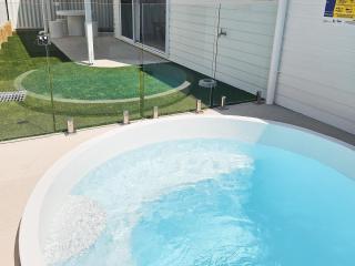 Plunge Pool, Walk to Beach, Olas Villa 1 - Anna Bay - 7