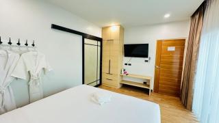 Baan Salmon Pool Villa Chiang Mai - 4