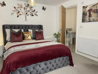 Igloo Magnolia Room Stay I Breakfast I Free Parking - Leeds - 3