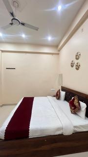 Hotel R K Stay & Palace Near Ram Lalla Temple - 800 Meter Ayodhya - होटल आर के स्टे एंड पैलेस राम लला मंदिर के पास - 800 मीटर अयोध्या- श्री राम जन्मभूमि तीर्थ क्षेत्र - Ayodhya - 9