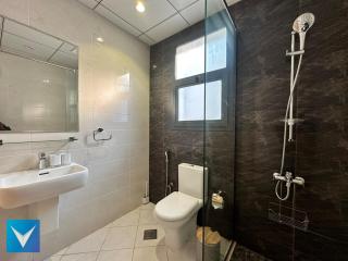 3BR Amazing Seaview Private Villa with Pool - Fujairah - 4