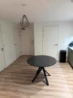 Cozy 1 bed apartmrnt Luton Airport - Luton - 4